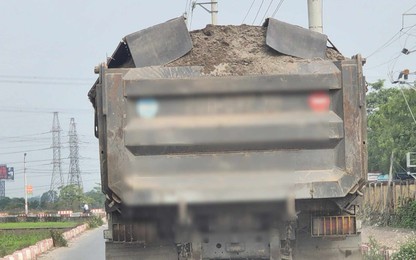 Hà Nội: Xe tải "hổ vồ" chở đầy, dấu hiệu cơi nới thành thùng thuỷ lực lưu thông trên địa bàn Thường Tín