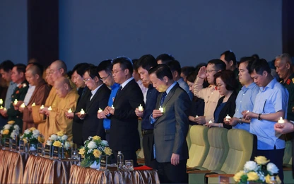 "Cùng nhau, chúng ta hướng tới chiến lược giao thông an toàn, không có người tử vong vì TNGT"