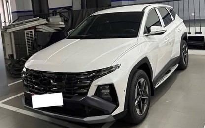 Chạy 17 km, Hyundai Tucson 2024 đầu tiên được bán lại với giá khó tin