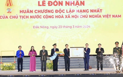 Tỉnh Đắk Nông đón nhận Huân chương Độc lập hạng Nhất