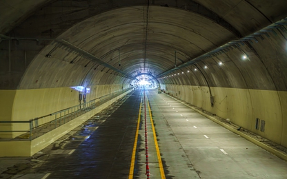 Tuyến cao tốc có hầm đường bộ lớn thứ tư cả nước chuẩn bị đưa vào khai thác