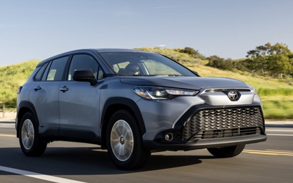 Bảng giá Toyota tháng 4/2024: Thêm phiên bản Corolla Cross mới giá từ 820 triệu đồng
