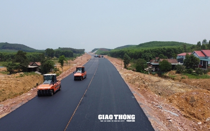 Cao tốc Bắc - Nam đoạn Vạn Ninh - Cam Lộ đang triển khai thế nào?