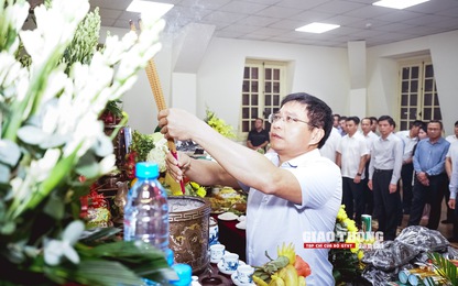 Lãnh đạo Bộ GTVT dâng hương Chủ tịch Hồ Chí Minh nhân kỷ niệm Ngày Thương binh Liệt sĩ