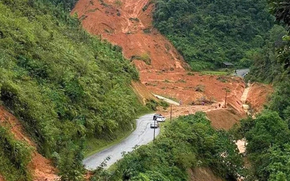 Tìm thấy 9 thi thể nạn nhân bị cuốn trôi cùng ôtô, xe máy ở Cao Bằng