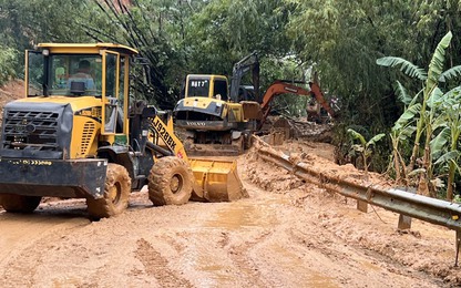 Bộ GTVT ra Công điện khẩn khắc phục hậu quả bão Yagi và mưa lũ