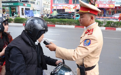 CSGT toàn quốc xử lý gần 40 nghìn trường hợp vi phạm giao thông trong 6 ngày nghỉ Tết