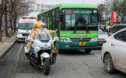 Mùng 3 Tết: Nội đô, cao tốc gia tăng phương tiện nhưng không xảy ra ùn tắc
