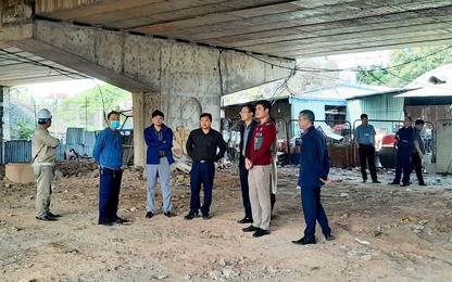 Tiếp tục rà soát sử dụng hành lang an toàn đường bộ