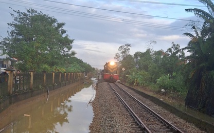 Thông tuyến đường sắt Bắc - Nam qua TP Huế
