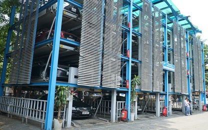 Khuyến khích đầu tư xây dựng, khai thác bãi đỗ xe tại Hà Nội