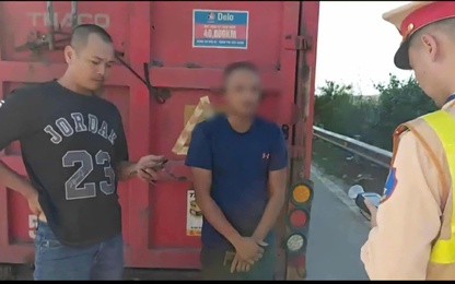 Giật mình: Lái xe siêu trường, siêu trọng vi phạm nồng độ cồn trên cao tốc