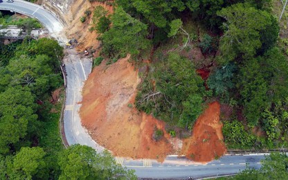 Lâm Đồng ban bố tình huống khẩn cấp sạt lở trên hai quốc lộ trọng yếu