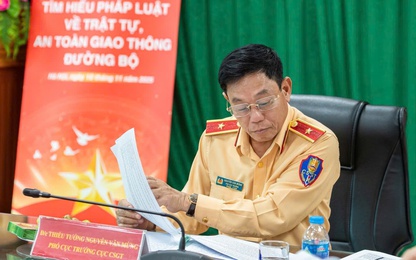 Gần 100 thí sinh đoạt giải cuộc thi tìm hiểu pháp luật giao thông đường bộ và 80 năm truyền thống lực lượng CSGT