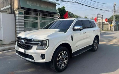 Sau 1 năm lăn bánh, Ford Everest cũ được bán lại giá khó tin