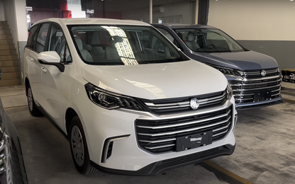 Cận cảnh MG G50 MT mới về đại lý Việt Nam: Giá hơn 500 triệu, to ngang Innova đấu Mitsubishi Xpander