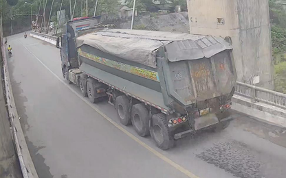 Rất cần kiểm soát xe quá tải qua cầu Đakrông