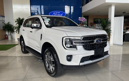 Nhiều xe Ford nhận ưu đãi đến 100% lệ phí trước bạ tháng 8/2025