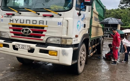 Xe thu gom rác gây tai nạn khiến một học sinh lớp 6 tử vong