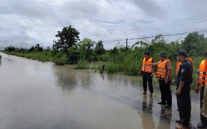 Đắk Lắk: Mưa lớn ngập úng tại nhiều nơi, gây chia cắt giao thông