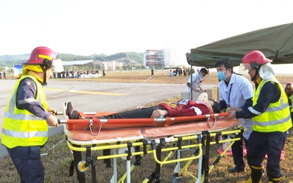 Sân bay Vân Đồn diễn tập cứu hộ máy bay hạ cánh khẩn cấp