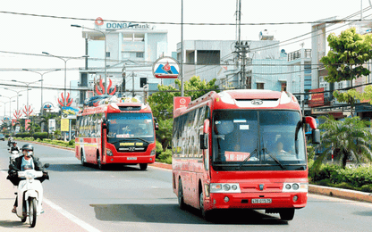 65 năm Ngành vận tải ô tô xây dựng và phát triển