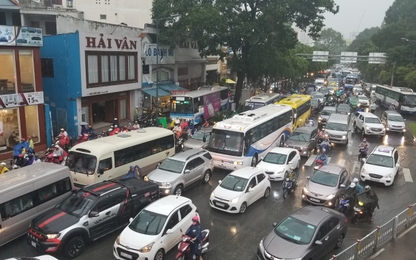 Nhiều giải pháp giao thông tiếp cận sân bay Tân Sơn Nhất