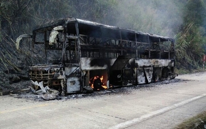 Xe khách giường nằm cháy tại Kon Tum sắp hết hạn kiểm định