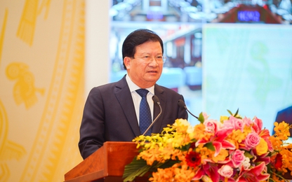 Phó Thủ tướng Trịnh Đình Dũng: Đóng góp ngành GTVT là đặc biệt quan trọng