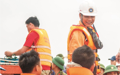 Thuyền viên Việt Nam nhận Giải thưởng “Hành động đặc biệt dũng cảm trên biển”