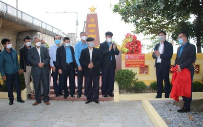Gắn biển công trình chào mừng 55 ngày thành lập Công đoàn GTVT Việt Nam