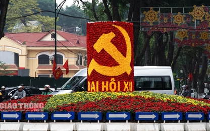 Thủ đô rực rỡ sắc màu mừng Đại hội XII Đảng Cộng sản Việt Nam