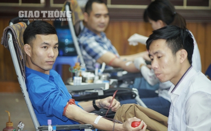 Thanh niên ngành GTVT hiến máu vì nạn nhân TNGT