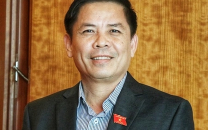 Bộ trưởng Nguyễn Văn Thể chúc mừng các thế hệ giáo viên ngành GTVT