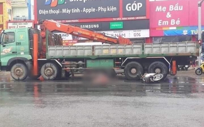 Quảng Nam: Người lái xe máy tử vong sau va chạm với xe cẩu