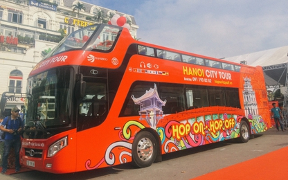 Cận cảnh xe bus 2 tầng, mui trần xuất hiện trên đường phố Thủ đô