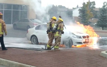 Phòng nguy cơ cháy nổ, BMW triệu hồi hơn 1 triệu xe
