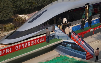 Trung Quốc đã trở thành cường quốc đường sắt cao tốc như thế nào?