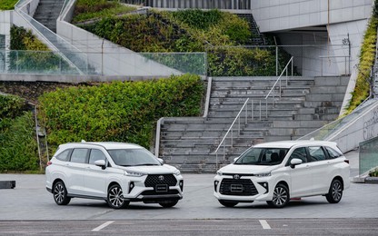 Toyota Việt Nam cùng lúc tung hai mẫu xe mới ra thị trường