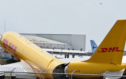 Video: Khoảnh khắc máy bay của hãng DHL gãy làm đôi ở Costa Rica