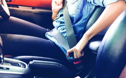 Nguy hiểm thói quen “quên” thắt dây an toàn trên ô tô