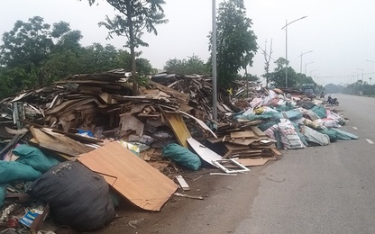 Hà Nội: Đường liên xã thành… bãi rác, bẫy người đi đường