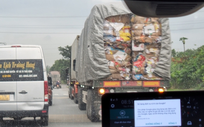 Thanh Hoá: “Báo động” xe tải nặng dừng đỗ tràn lan trên QL1A gây mất ATGT