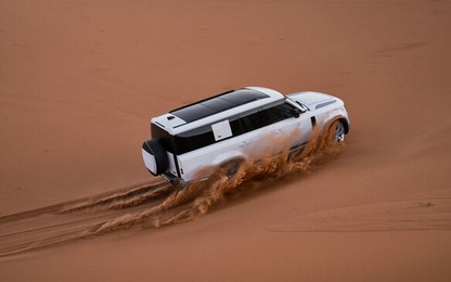 Ra mắt Land Rover Defender 130 mới, SUV địa hình 3 hàng ghế