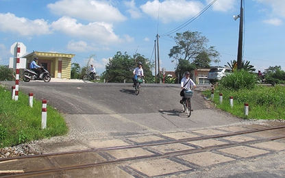 Khẩn trương chuyển đổi đường ngang thuộc tuyến đường sắt Bắc-Nam qua Huế
