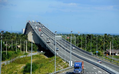 Cao tốc lưu lượng lớn nhất Việt Nam bắt đầu thu phí không dừng