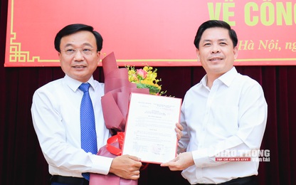 Trao Quyết định bổ nhiệm Thứ trưởng Bộ GTVT Nguyễn Danh Huy