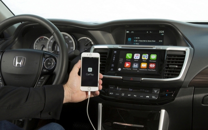 Honda nâng cấp Accord 2016 với Apple CarPlay/Android Auto