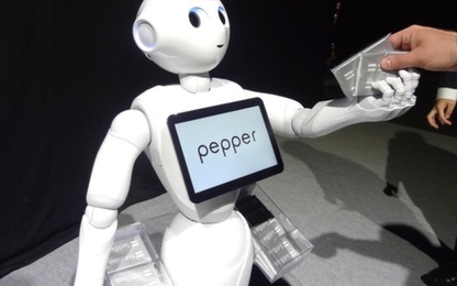 Doanh nghiệp có thể thuê robot để đón tiếp khách?