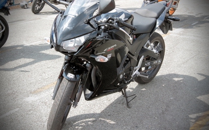 Sportbike Honda CBR300R xuất hiện tại Việt Nam